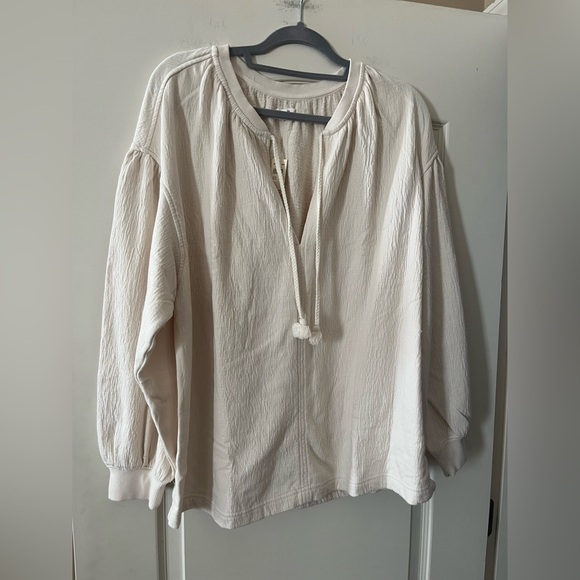 aerie Tops - Aerie Cream Pullover Oversized Top Women’s Size Small